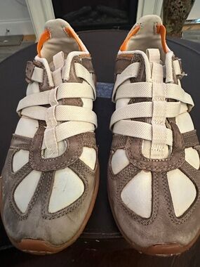 Vintage Diesel Moslette Low Top Neutral Taupe & Cream  Sneakers